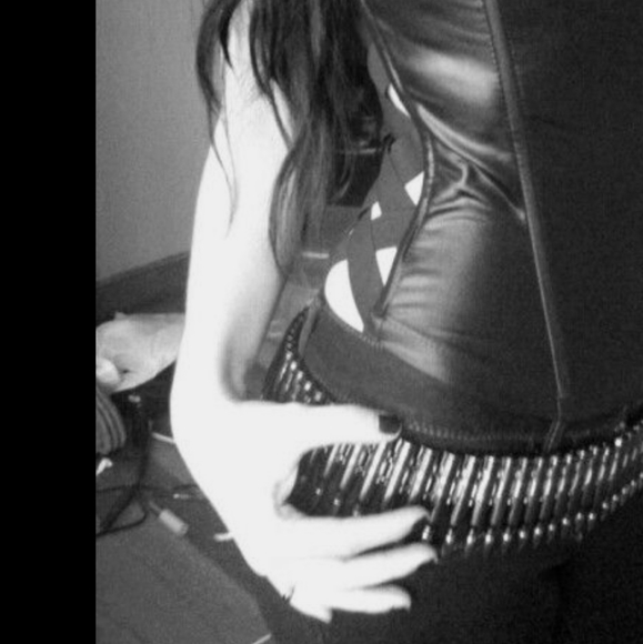 BLACK VINTAGE LEATHER BULLET BELT - Picture 4 of 6